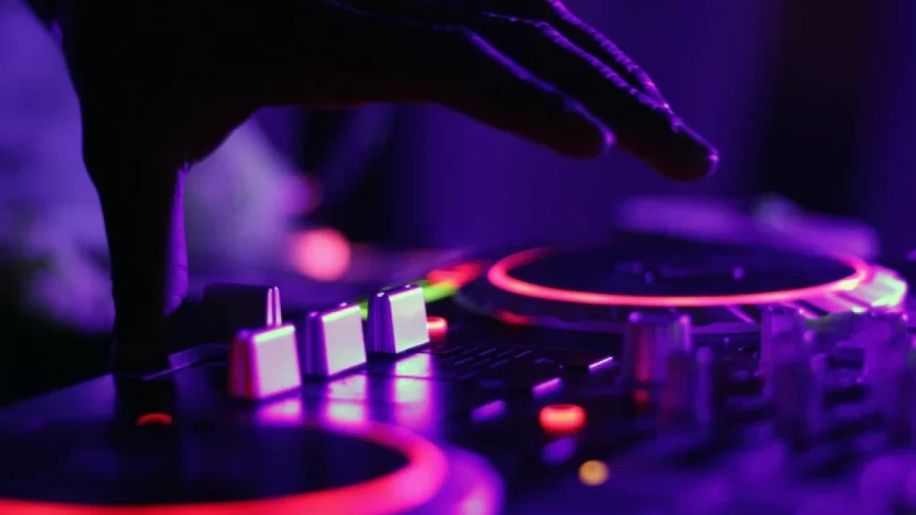 Google's AI MusicLM